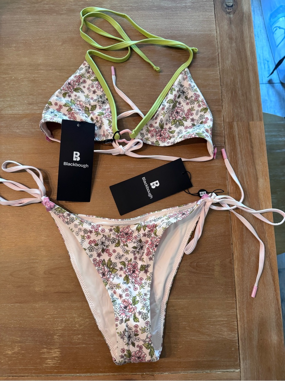 NWT Blackbough bikini - size S